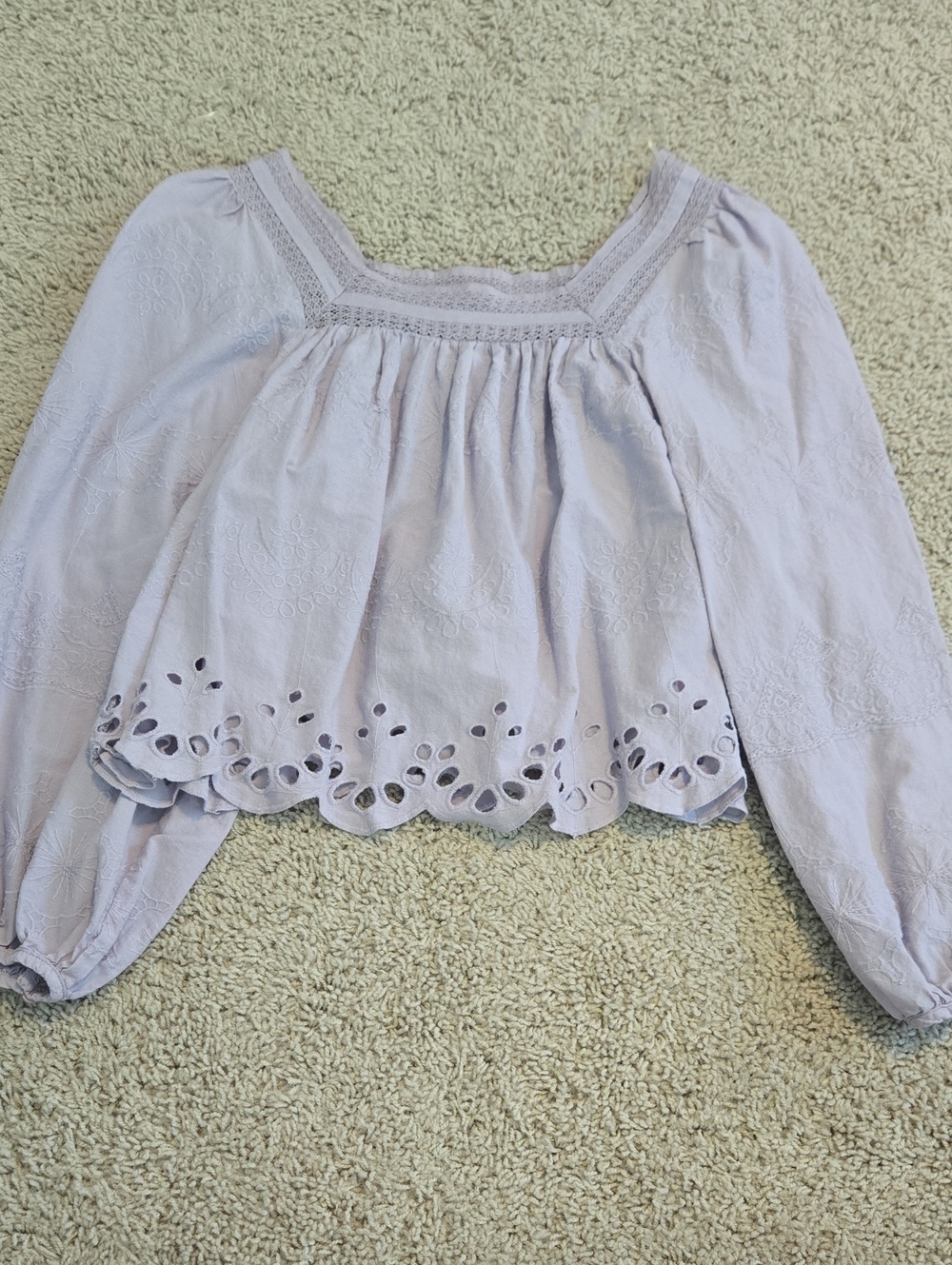 Universal Thread Lilac Purple Eyelet Top Size Small